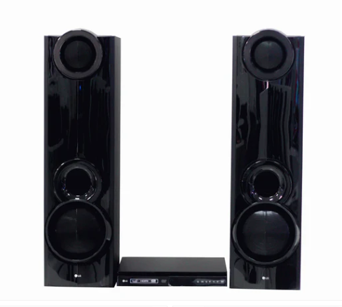 LG 4.2ch 600W Home Theater System AUD 667HD